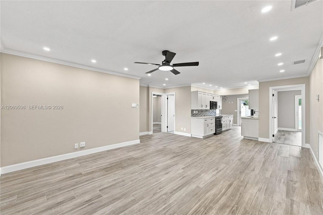 For Sale: $874,000 (4 beds, 2 baths, 1560 Square Feet)