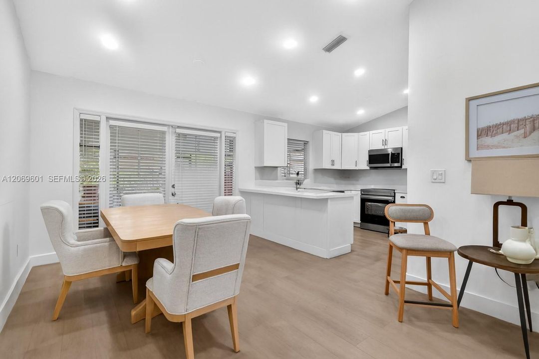 For Sale: $690,000 (3 beds, 2 baths, 1357 Square Feet)
