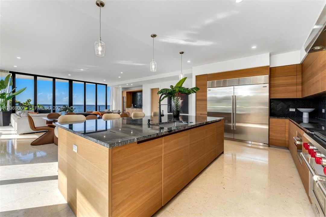 For Sale: $3,995,000 (3 beds, 3 baths, 2978 Square Feet)
