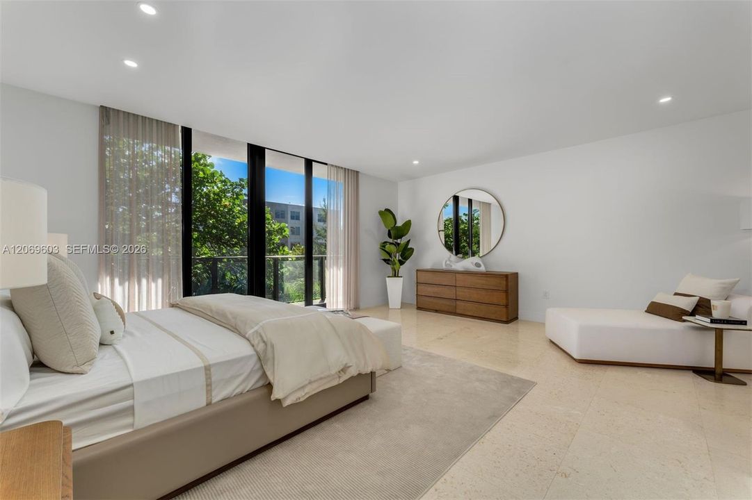 For Sale: $3,995,000 (3 beds, 3 baths, 2978 Square Feet)