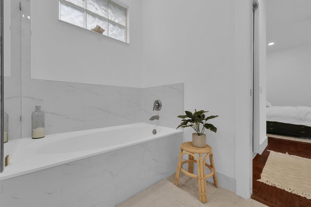 30_8p3a9466