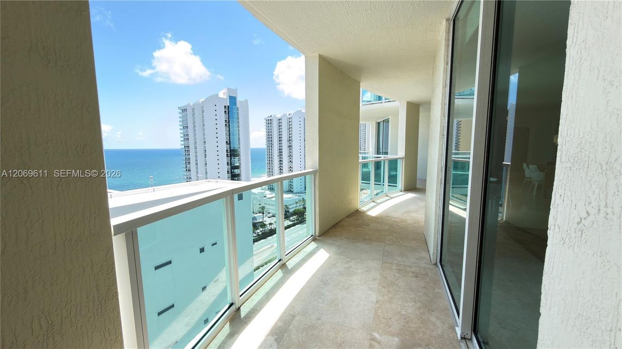 For Rent: $9,100 (4 beds, 4 baths, 2914 Square Feet)