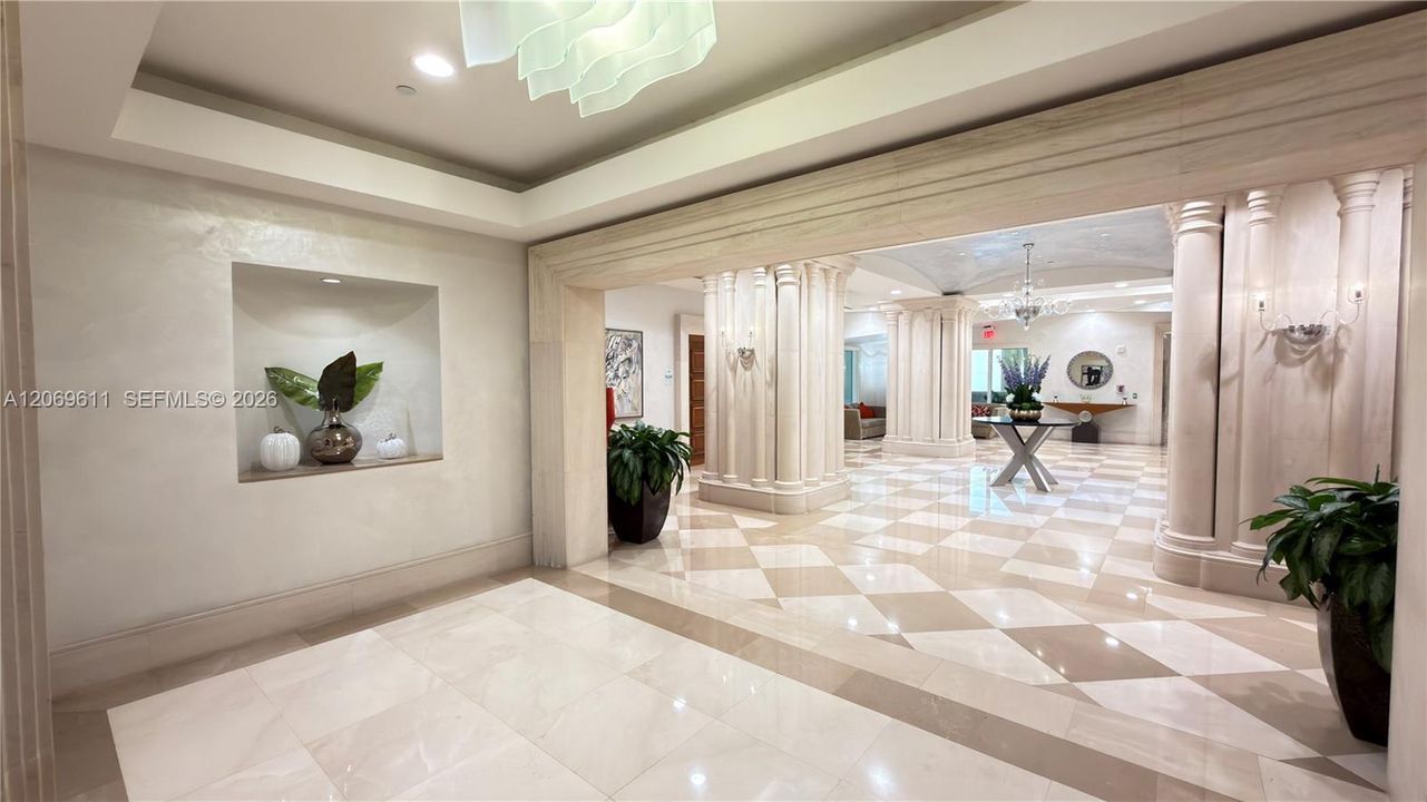For Rent: $9,100 (4 beds, 4 baths, 2914 Square Feet)