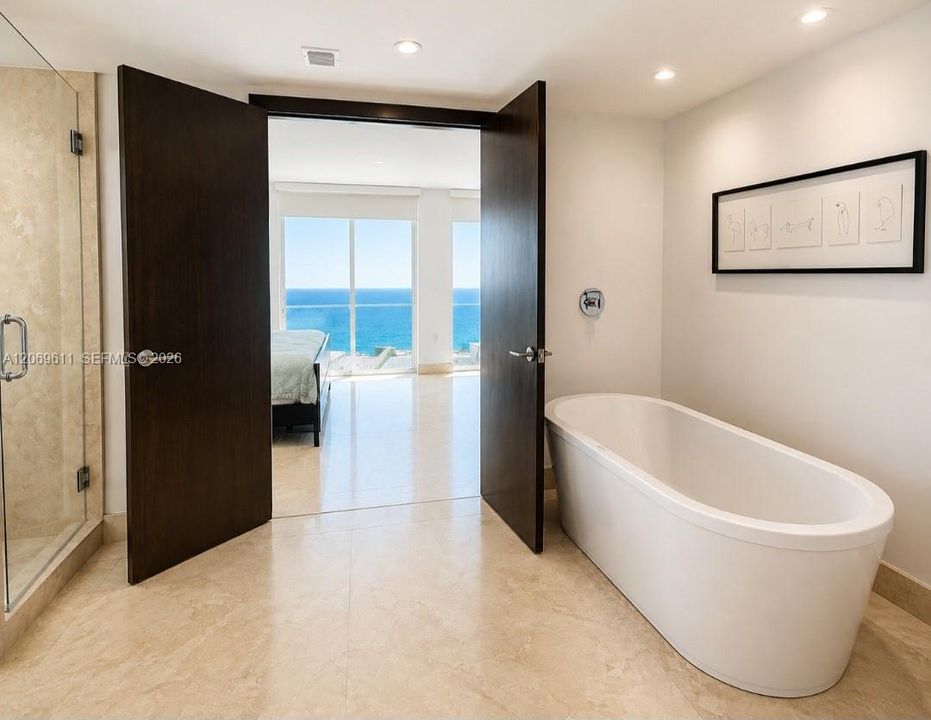 For Rent: $9,100 (4 beds, 4 baths, 2914 Square Feet)