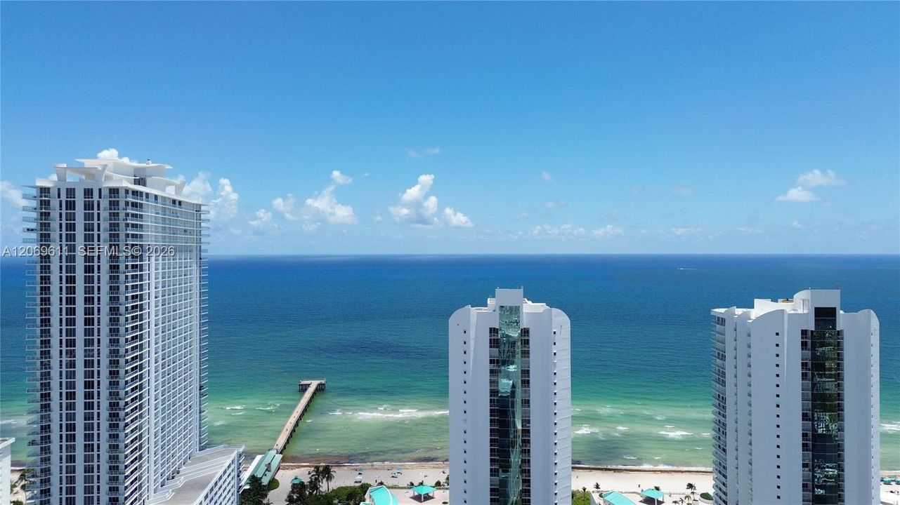 For Rent: $9,100 (4 beds, 4 baths, 2914 Square Feet)