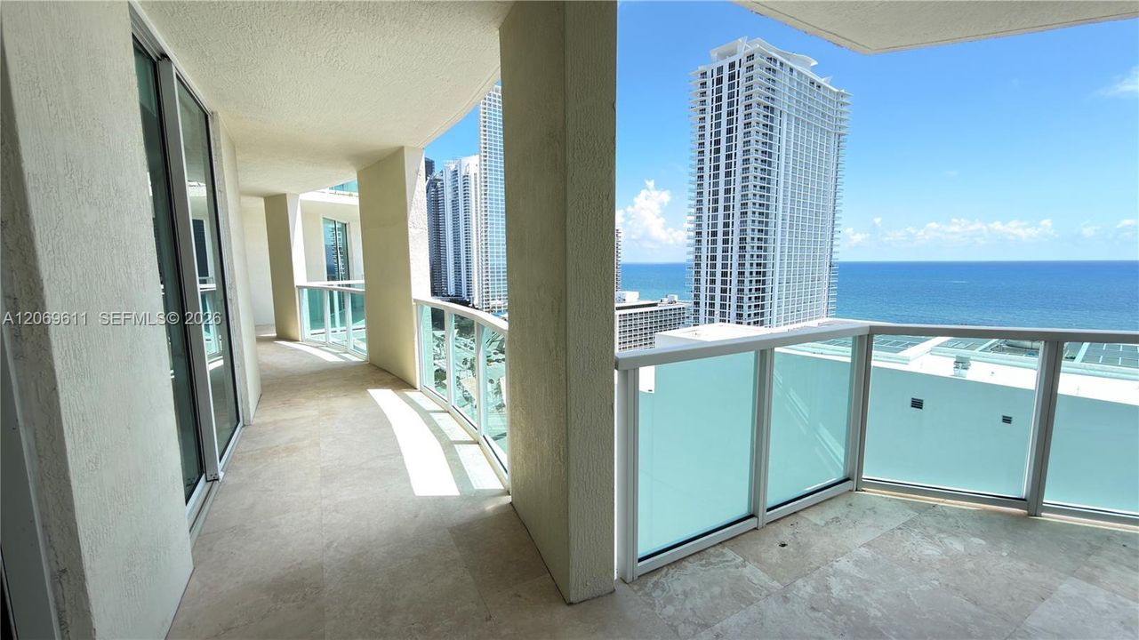 For Rent: $9,100 (4 beds, 4 baths, 2914 Square Feet)