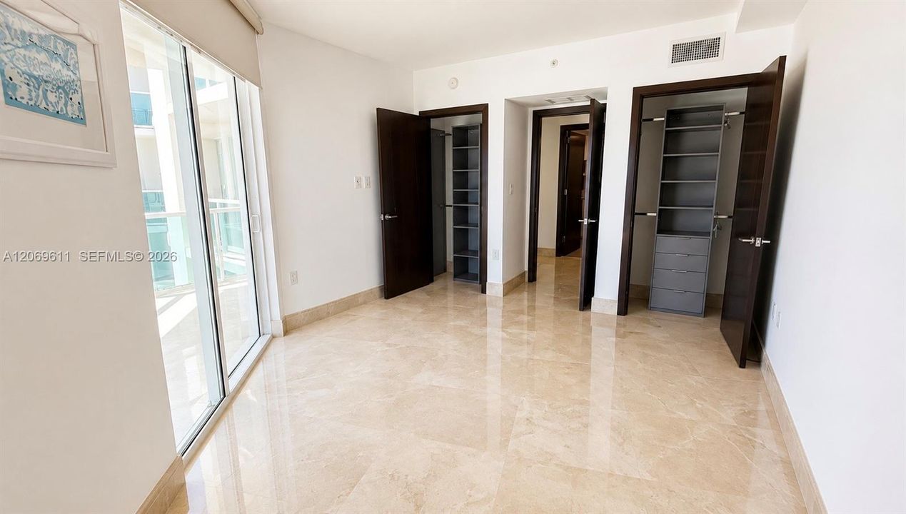 For Rent: $9,100 (4 beds, 4 baths, 2914 Square Feet)