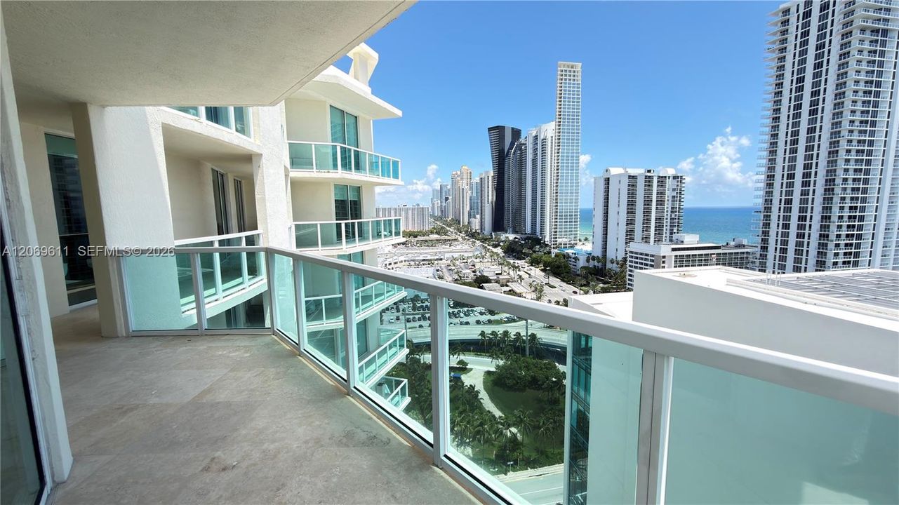 For Rent: $9,100 (4 beds, 4 baths, 2914 Square Feet)