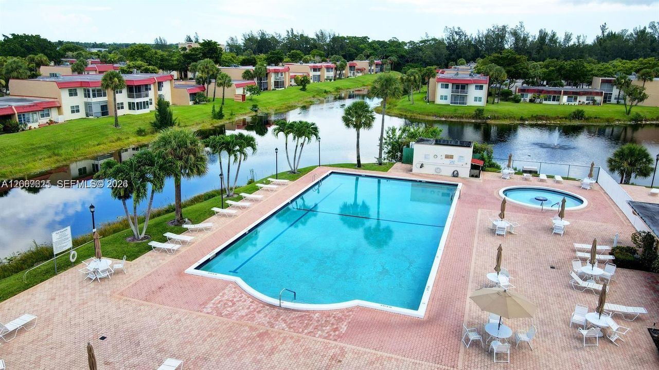 В аренду: $1,625 (2 спален, 2 ванн, 812 Квадратных фут)