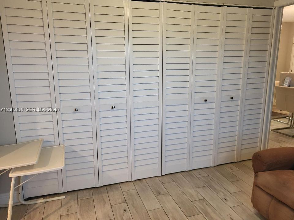 В аренду: $1,625 (2 спален, 2 ванн, 812 Квадратных фут)