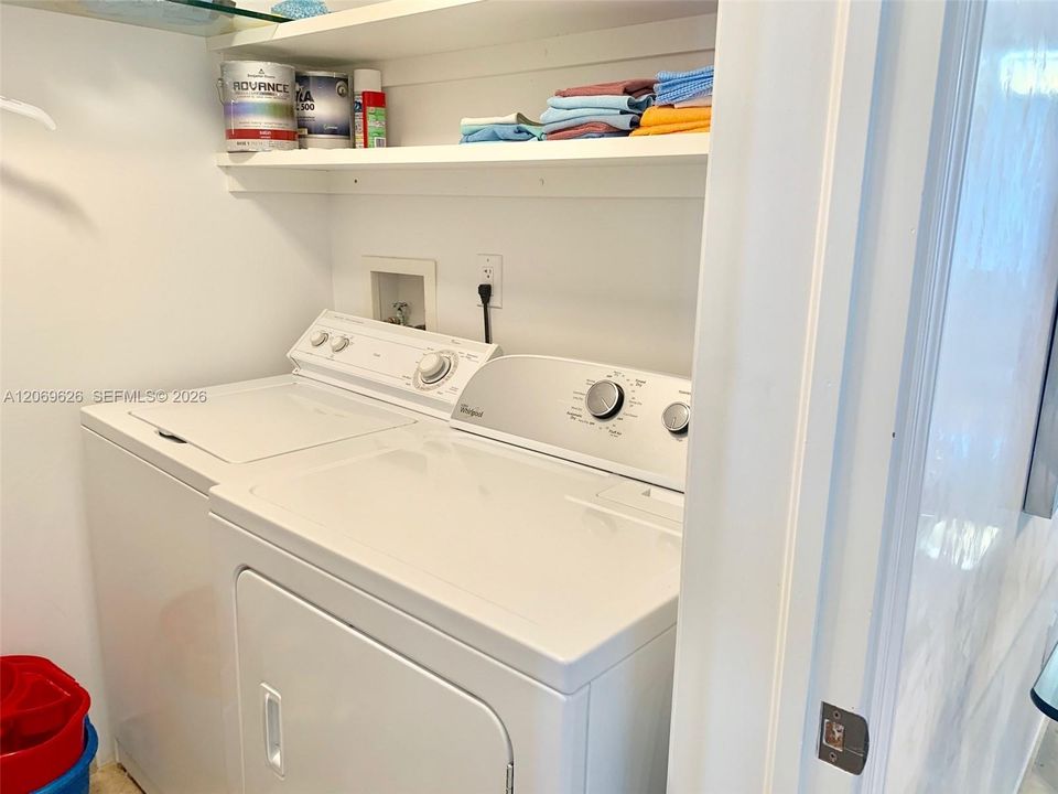 For Sale: $2,100,000 (3 beds, 3 baths, 1840 Square Feet)