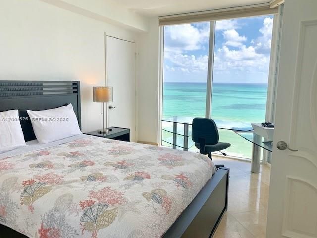 For Sale: $2,100,000 (3 beds, 3 baths, 1840 Square Feet)