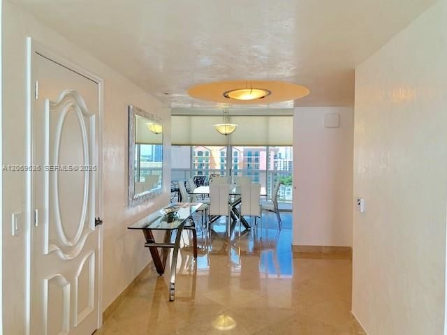 For Sale: $2,100,000 (3 beds, 3 baths, 1840 Square Feet)