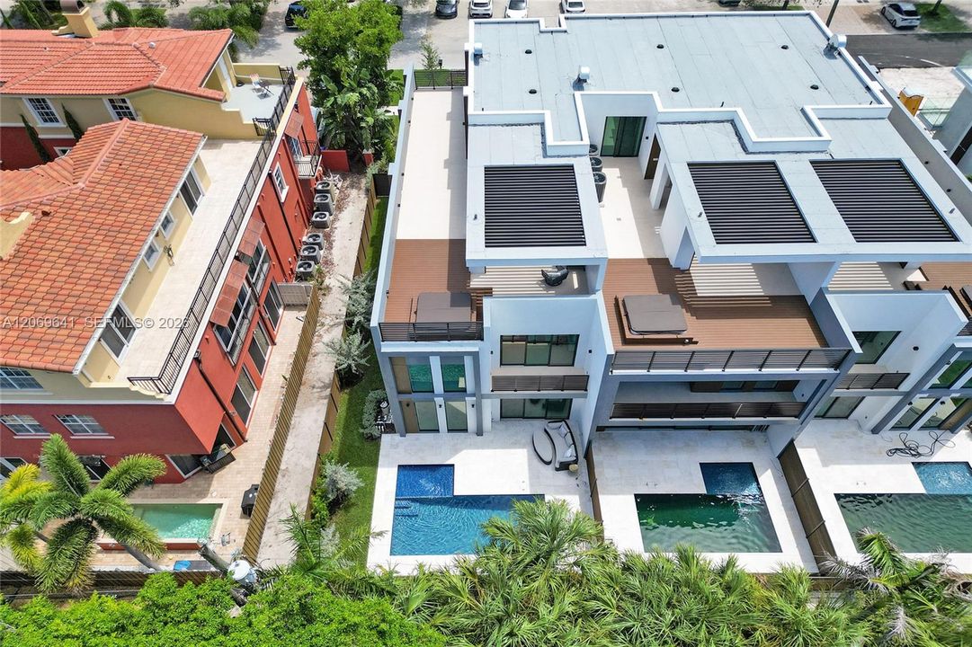 For Sale: $7,900,000 (0 beds, 0 baths, 11050 Square Feet)