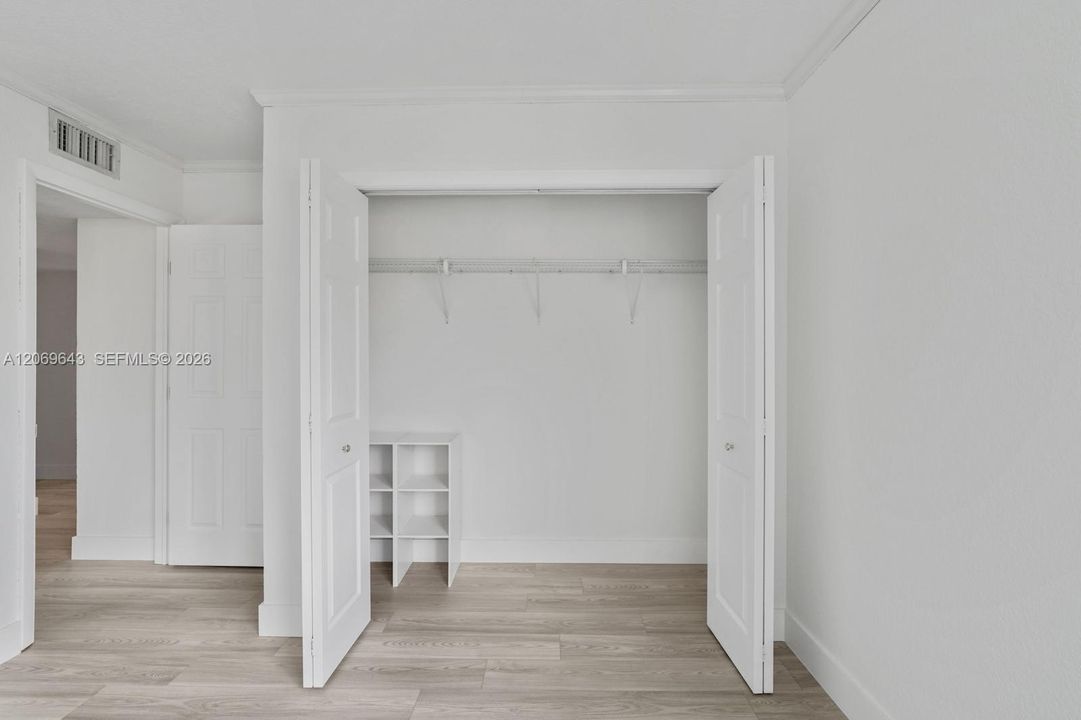 For Rent: $2,800 (3 beds, 2 baths, 1228 Square Feet)