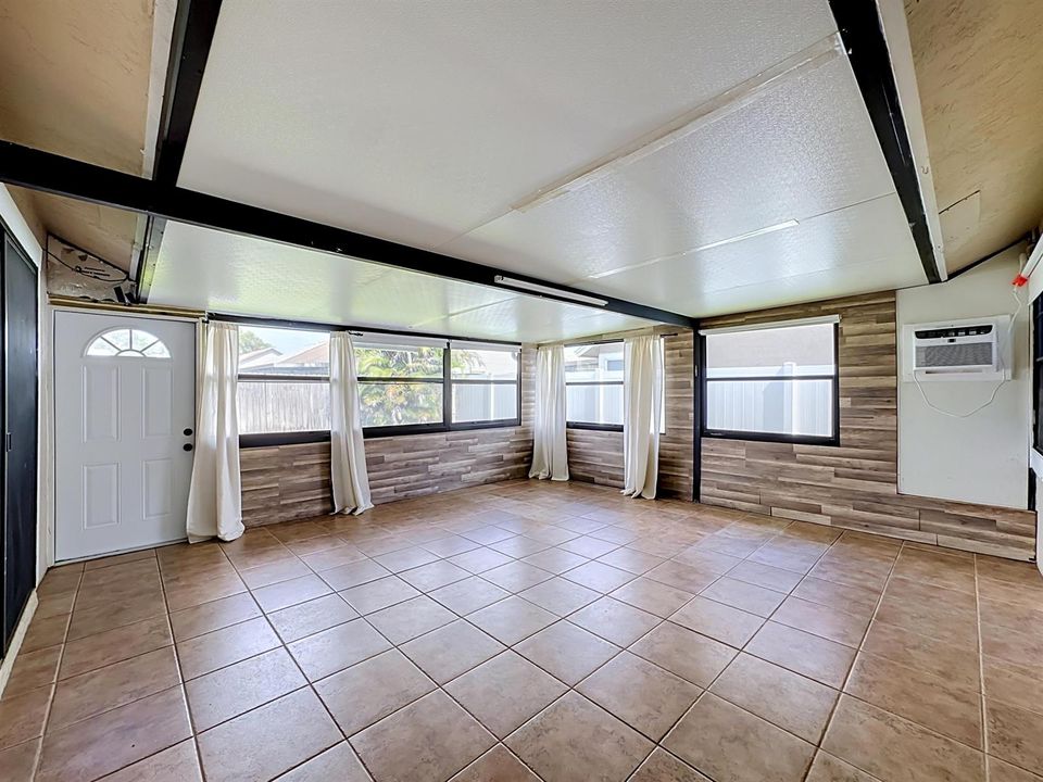 1808 Banyan Creek Circle N-49