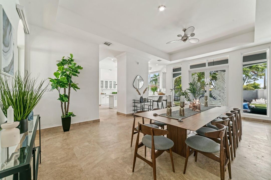 For Sale: $2,350,000 (7 beds, 6 baths, 4102 Square Feet)