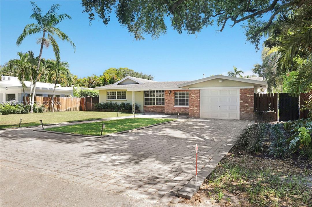For Sale: $1,147,000 (3 beds, 2 baths, 2227 Square Feet)