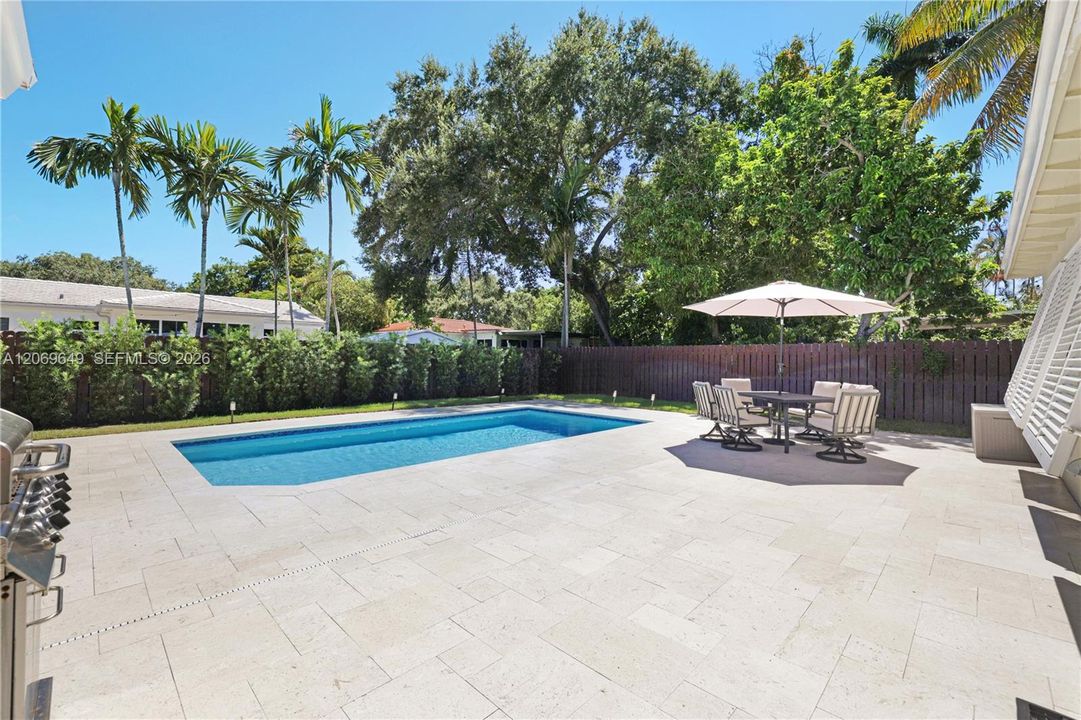 For Sale: $1,147,000 (3 beds, 2 baths, 2227 Square Feet)