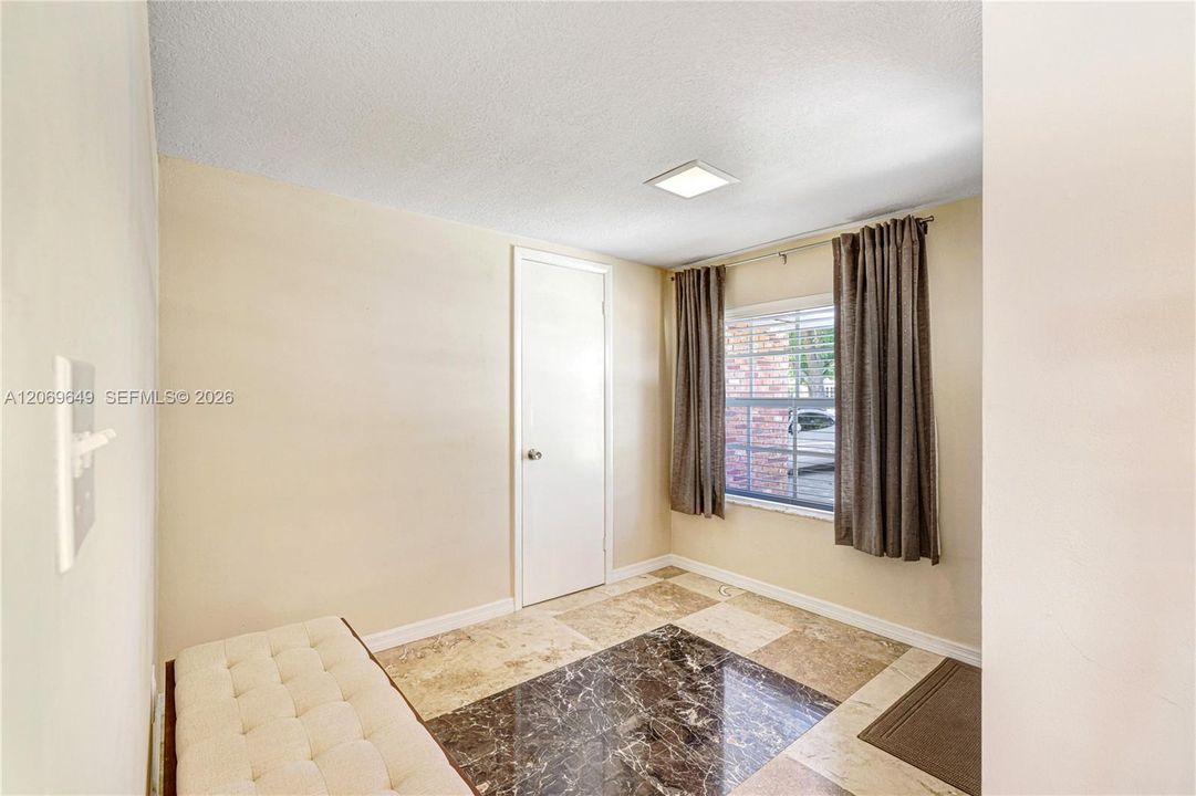 For Sale: $1,147,000 (3 beds, 2 baths, 2227 Square Feet)