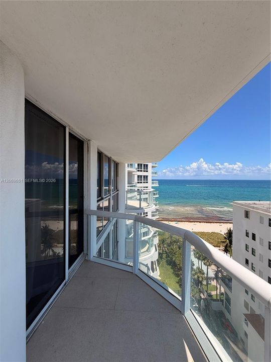 For Rent: $6,000 (2 beds, 2 baths, 1322 Square Feet)