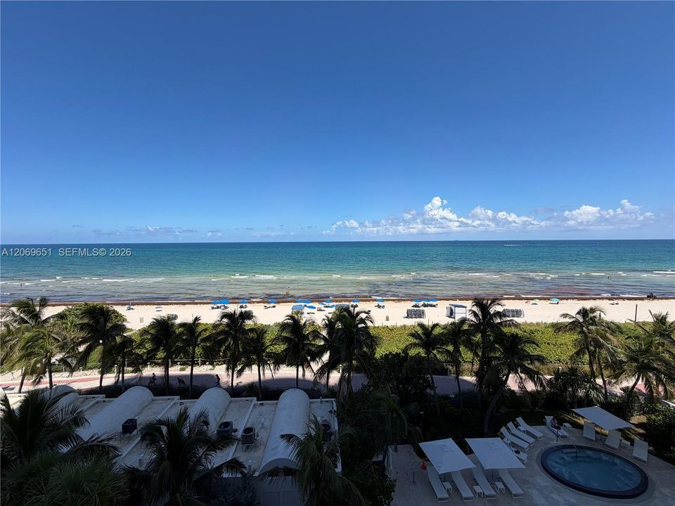 For Rent: $6,000 (2 beds, 2 baths, 1322 Square Feet)