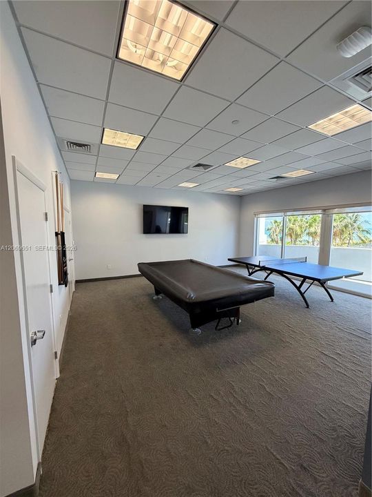 For Rent: $6,000 (2 beds, 2 baths, 1322 Square Feet)