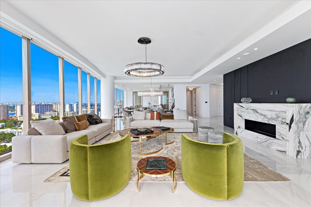 For Rent: $75,000 (5 beds, 7 baths, 4247 Square Feet)