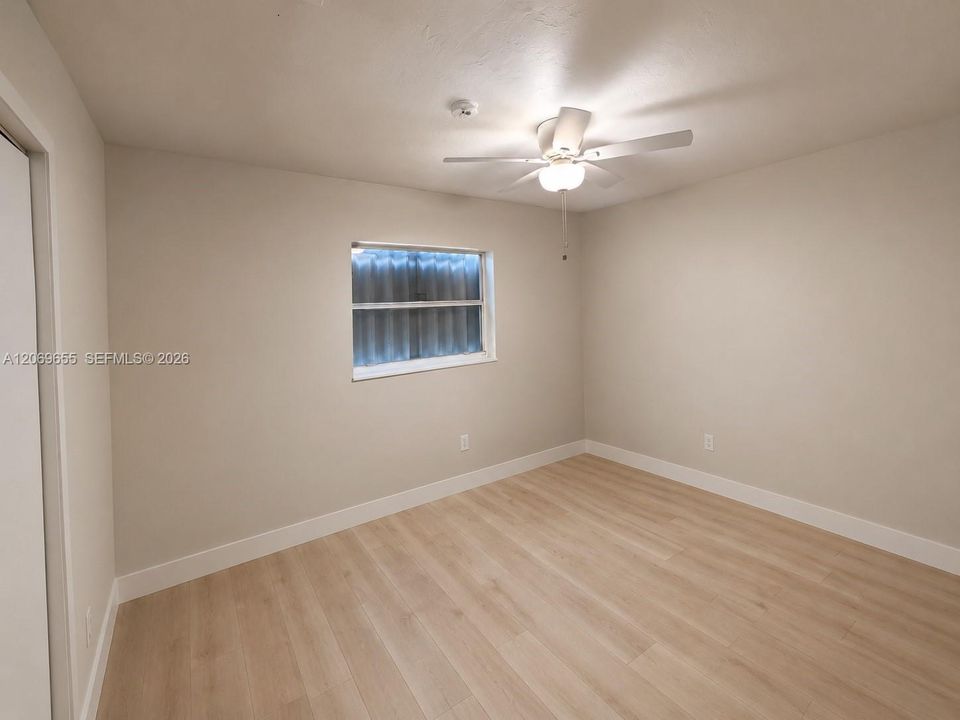 For Rent: $2,900 (3 beds, 2 baths, 1012 Square Feet)