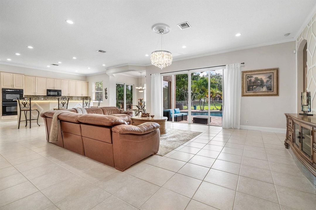 009-7346DenicolaLane-LakeWorth-FL-33467-