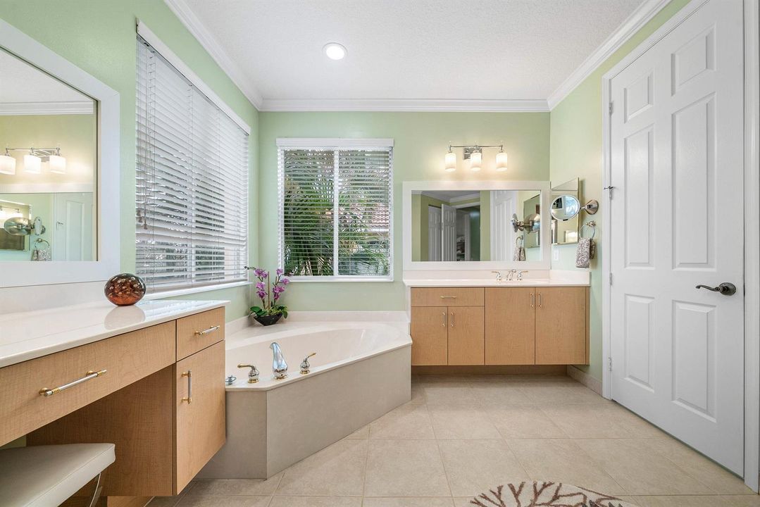 041-7346DenicolaLane-LakeWorth-FL-33467-