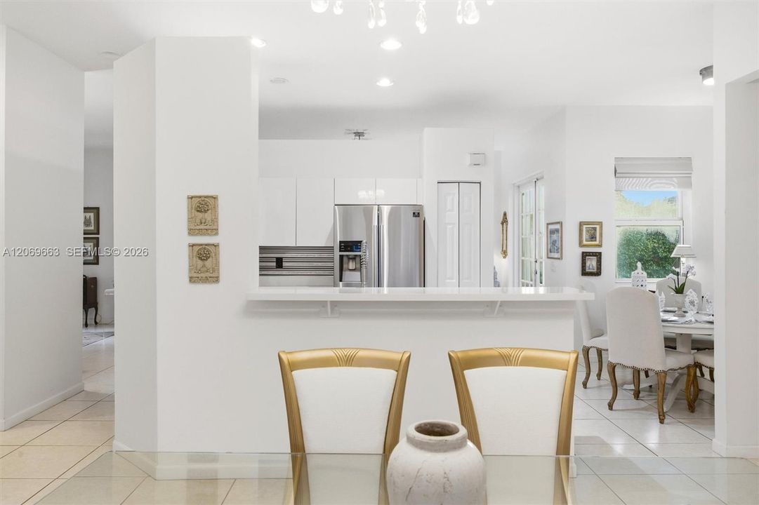 For Sale: $795,000 (3 beds, 2 baths, 1662 Square Feet)