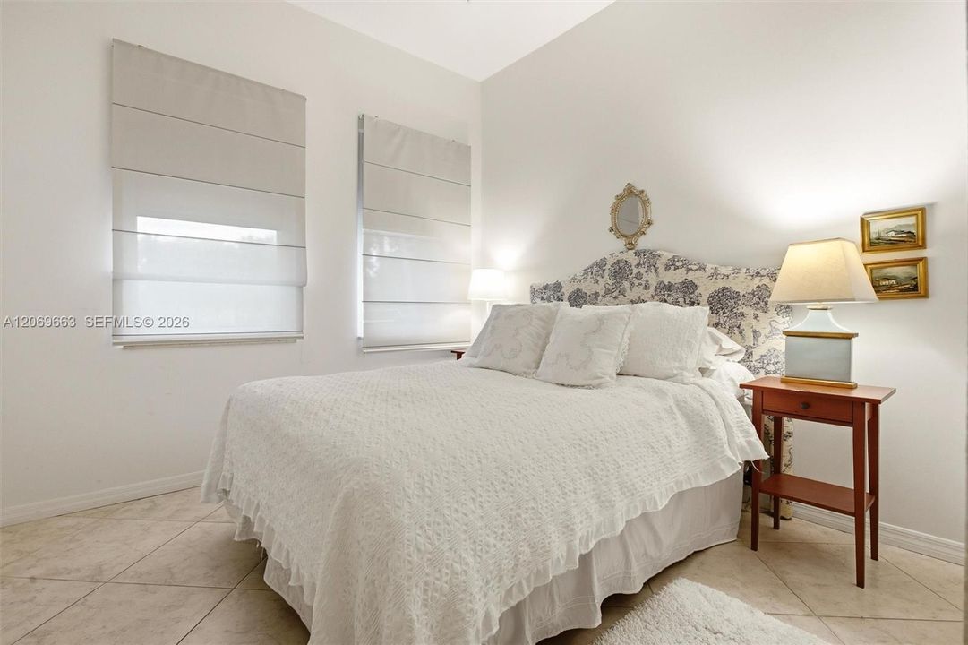 For Sale: $795,000 (3 beds, 2 baths, 1662 Square Feet)