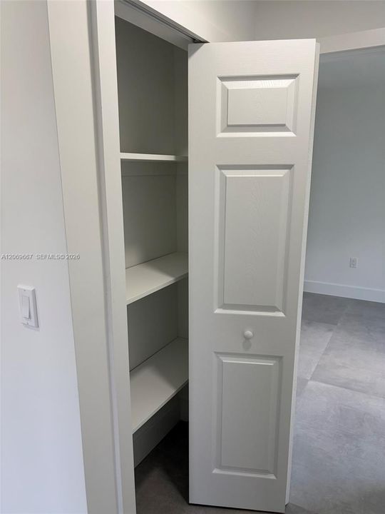 For Rent: $3,700 (3 beds, 2 baths, 1208 Square Feet)