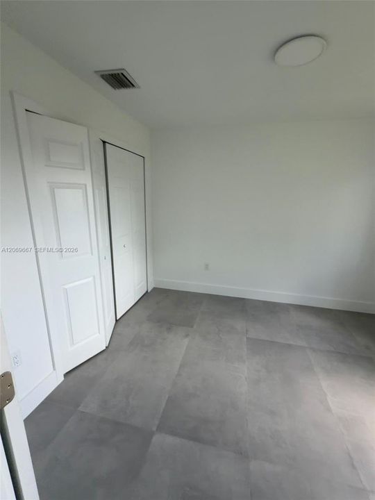 For Rent: $3,700 (3 beds, 2 baths, 1208 Square Feet)