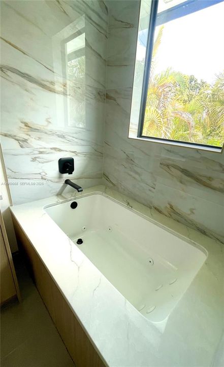 For Rent: $7,500 (3 beds, 3 baths, 0 Square Feet)