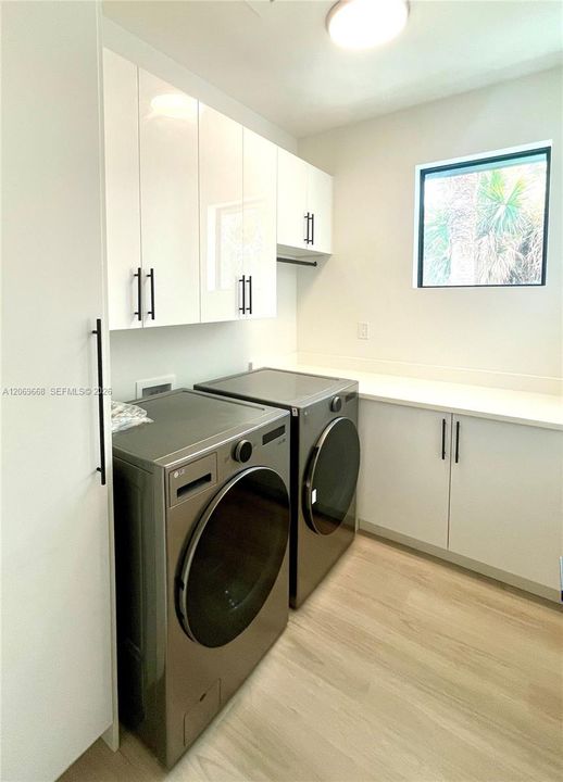 For Rent: $7,500 (3 beds, 3 baths, 0 Square Feet)