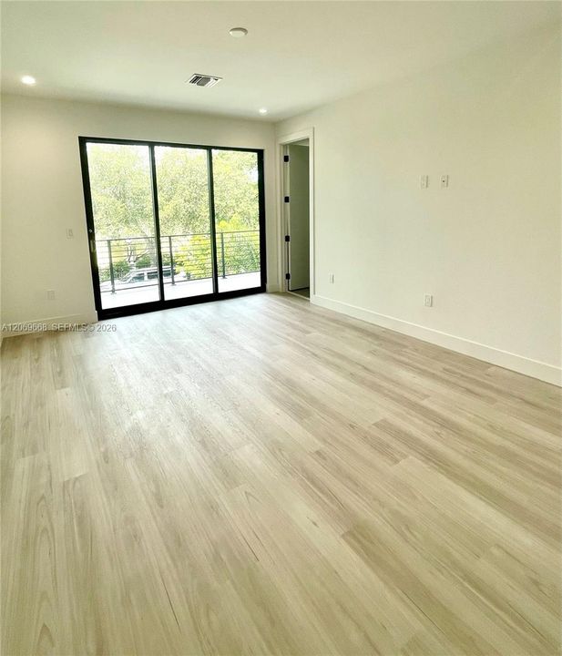 For Rent: $7,500 (3 beds, 3 baths, 0 Square Feet)