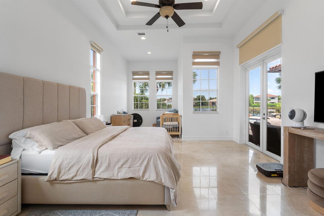 009-8269Northwest124thTerrace-Parkland-F