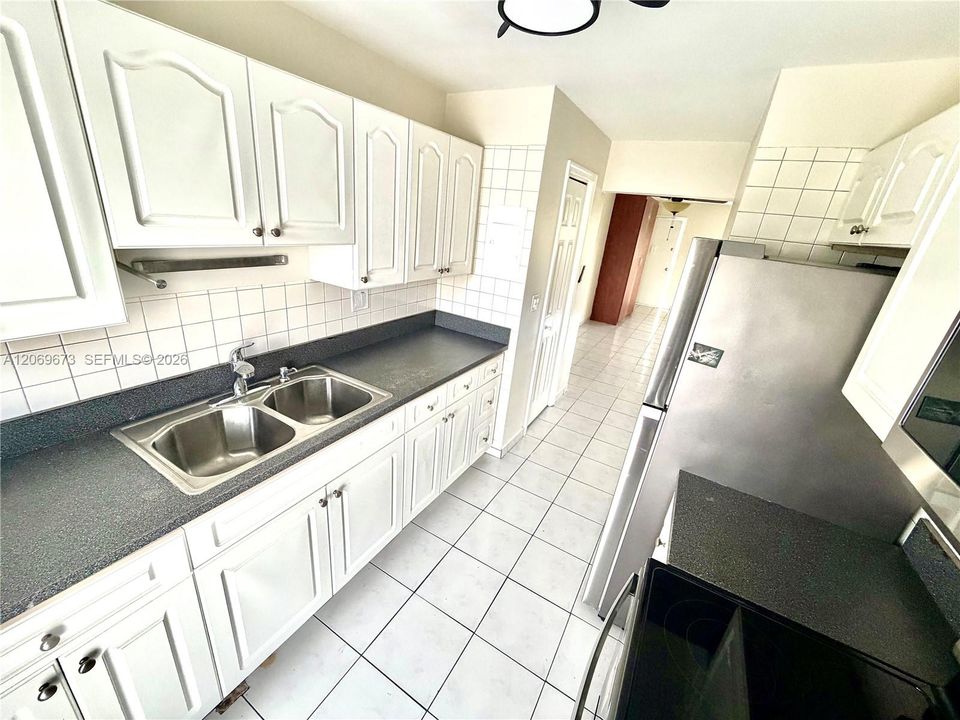 En Renta: $1,800 (1 camas, 1 baños, 684 Pies cuadrados)
