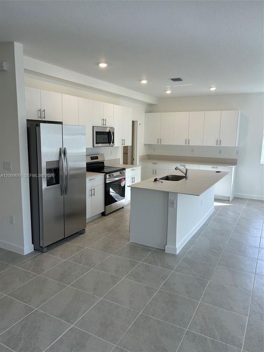 For Rent: $4,850 (3 beds, 2 baths, 2953 Square Feet)