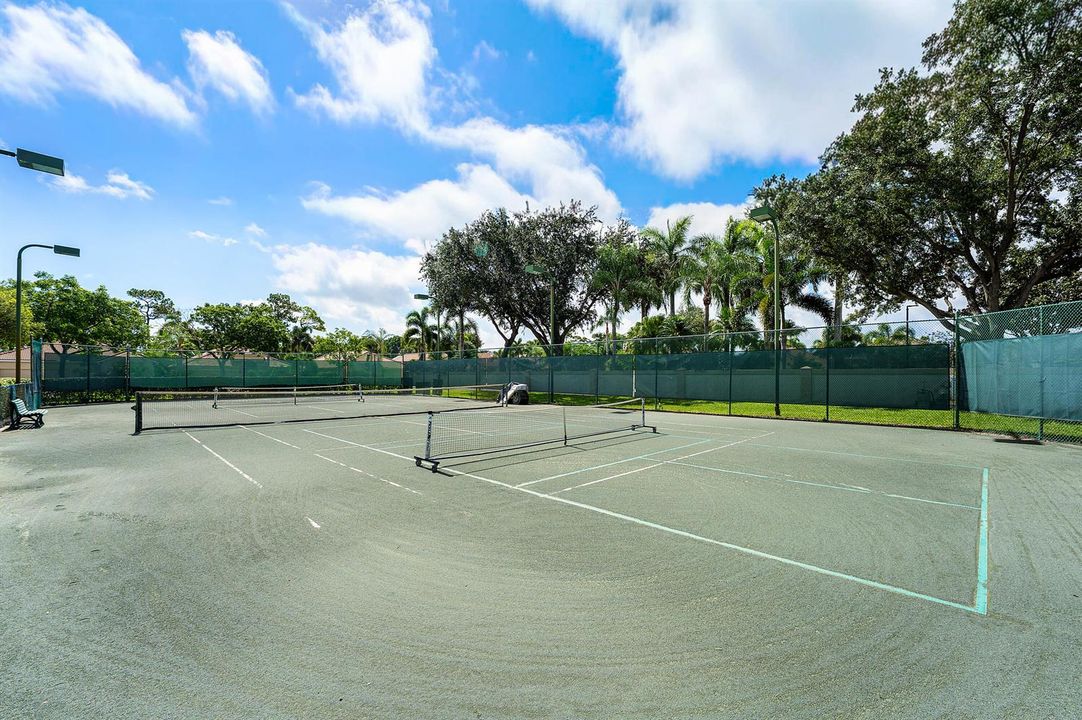 Tennis