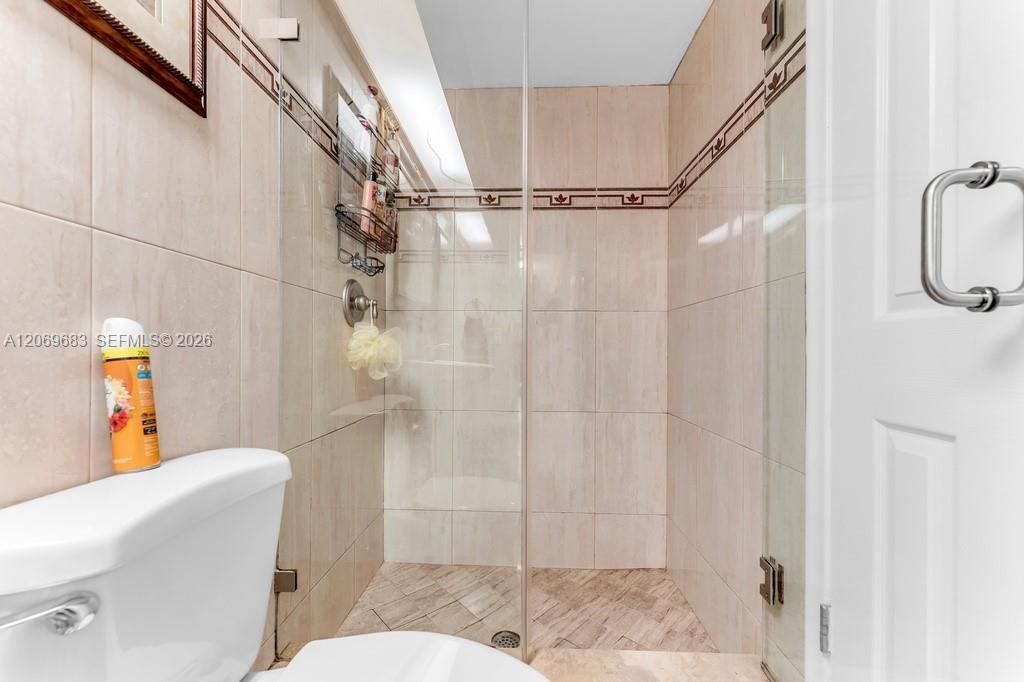 Guest Bathroom 1