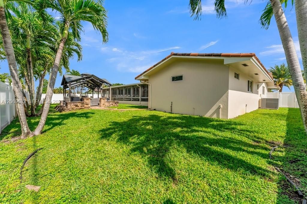 For Sale: $899,000 (4 beds, 3 baths, 0 Square Feet)