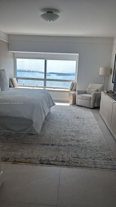 For Rent: $16,375 (2 beds, 2 baths, 1801 Square Feet)