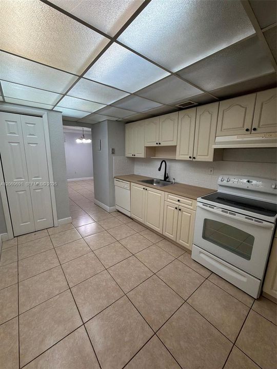 En Renta: $1,780 (1 camas, 1 baños, 977 Pies cuadrados)
