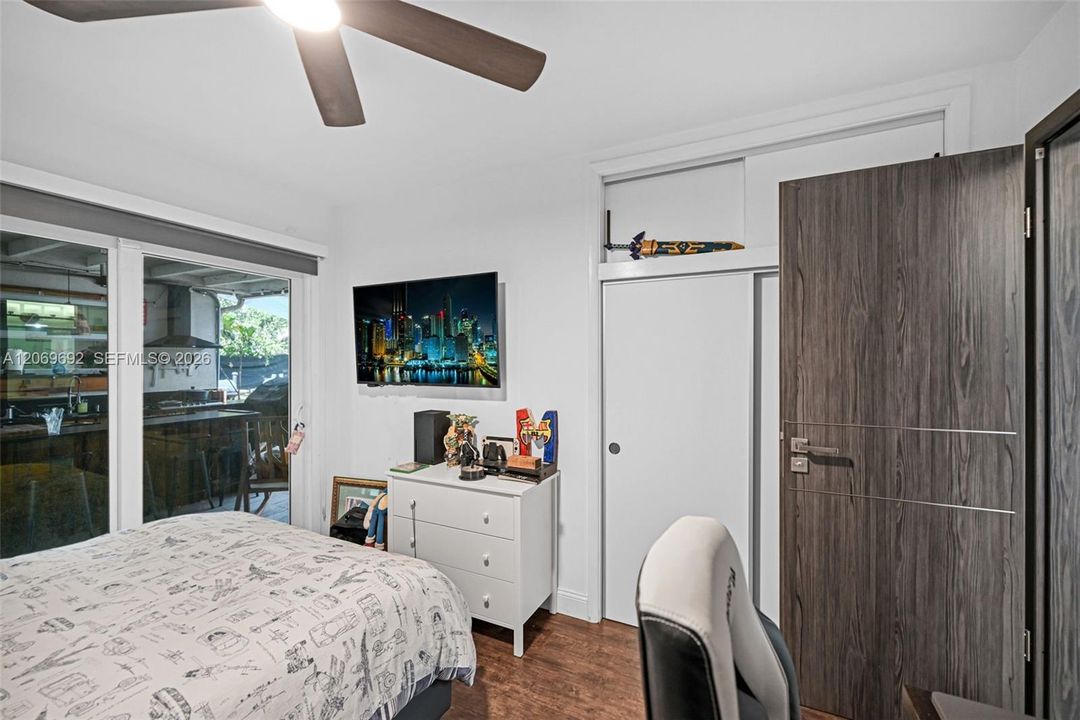 Bedroom #1