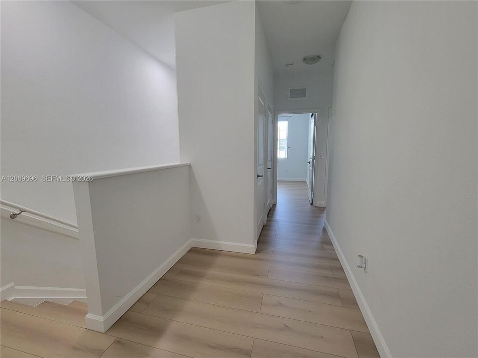 For Rent: $2,850 (3 beds, 2 baths, 1496 Square Feet)
