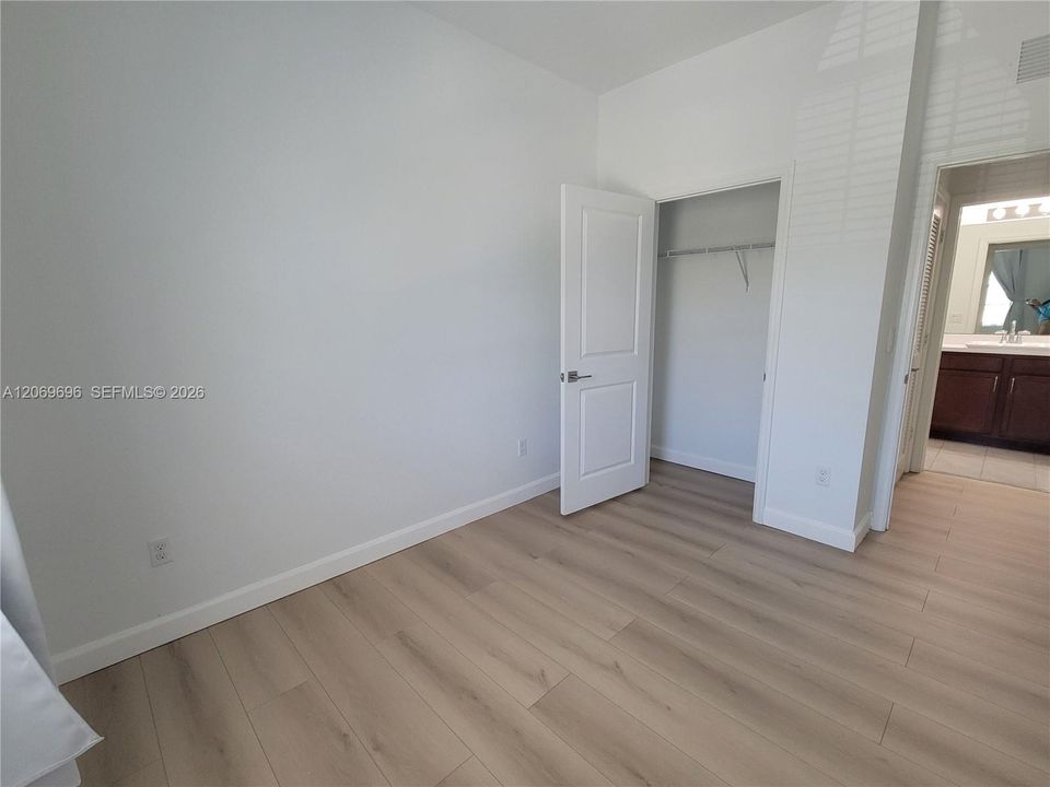 For Rent: $2,850 (3 beds, 2 baths, 1496 Square Feet)