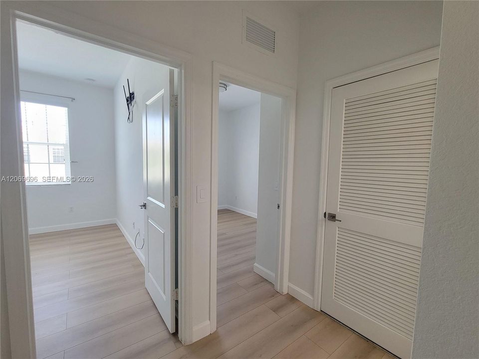 For Rent: $2,850 (3 beds, 2 baths, 1496 Square Feet)